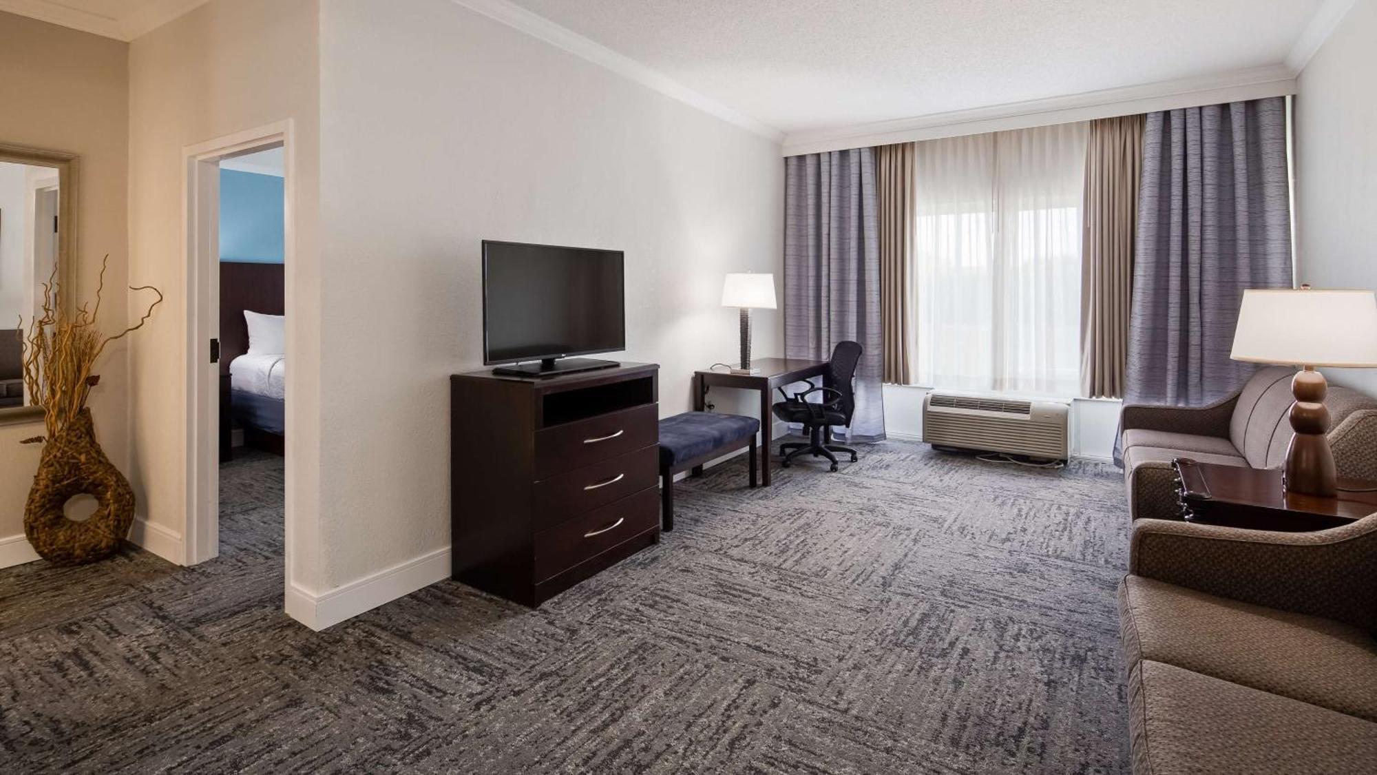Best Western Plus Ambassador Suites Venice Gardens Exterior foto